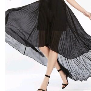 Black BCBGMAXAZRIA lace trim,plated dress